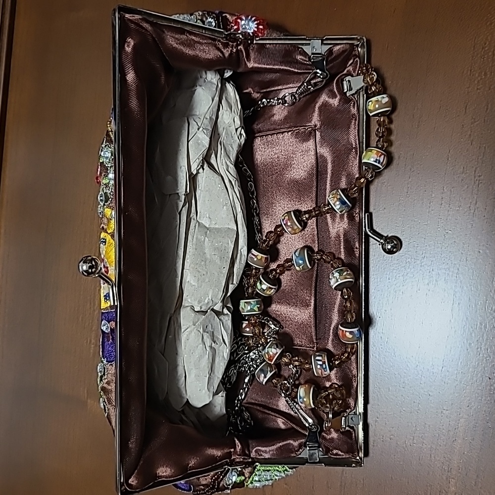 Purse - Picture 2 of 2